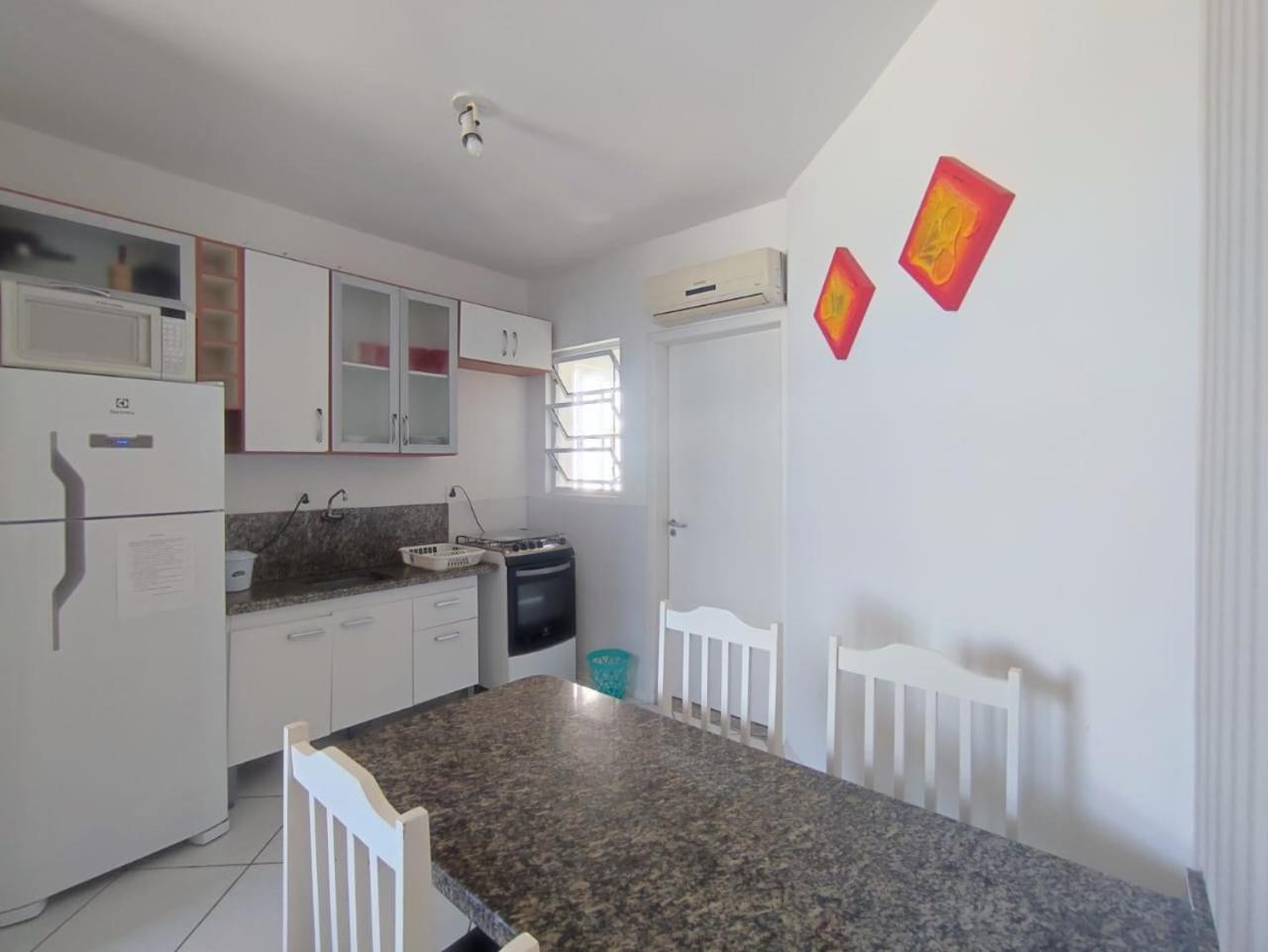 Apartamentos Com Vista Mar Na Praia Dos Ingleses Florianopolis Exterior foto